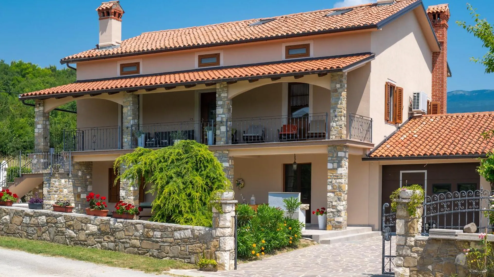 Activity And Familiy Villa Milena With Heated Pool Krsan