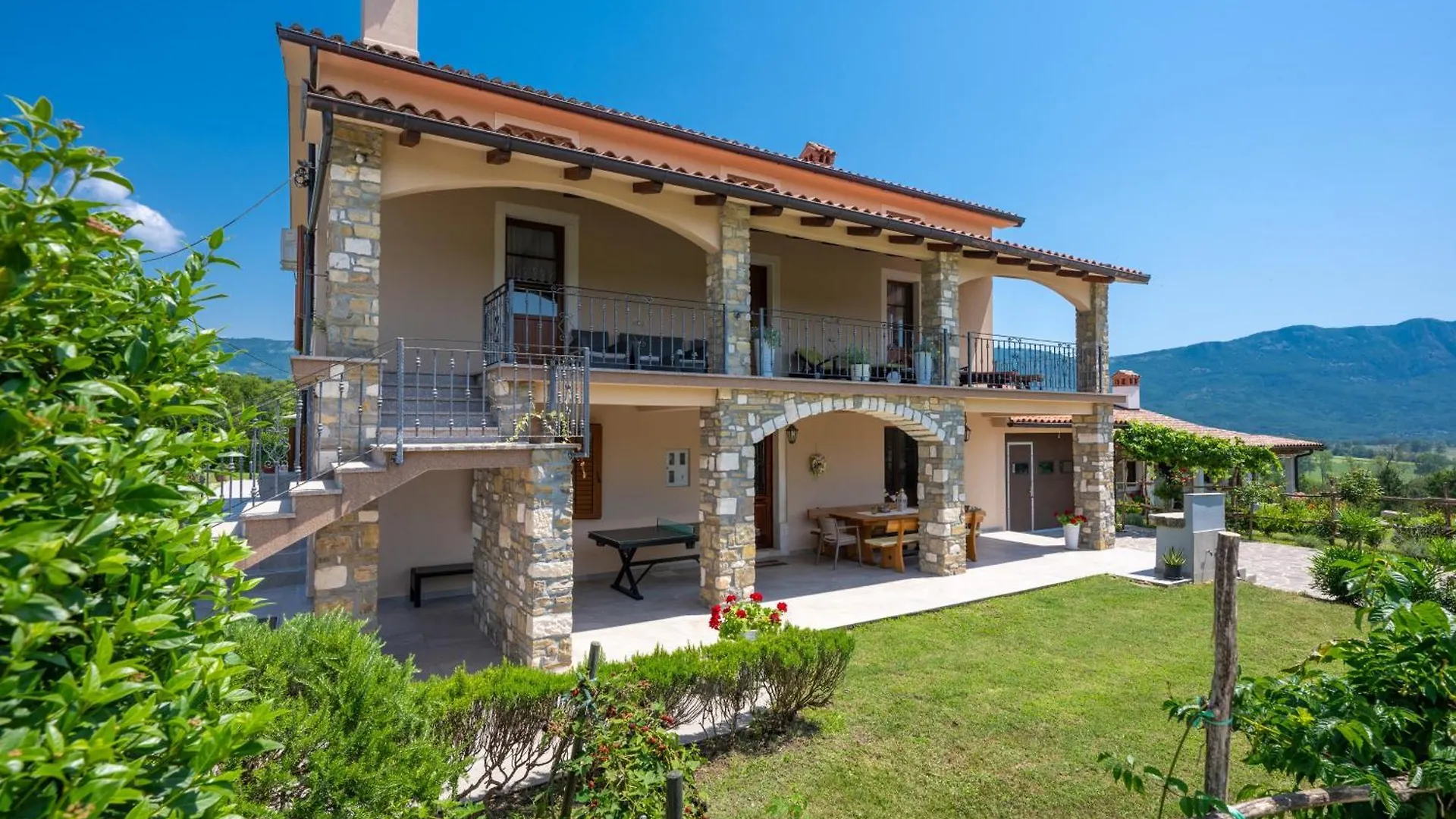 Activity And Familiy Villa Milena With Heated Pool Krsan 0*,  Croatia